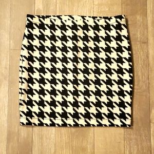 Candies houndstooth mini skirt